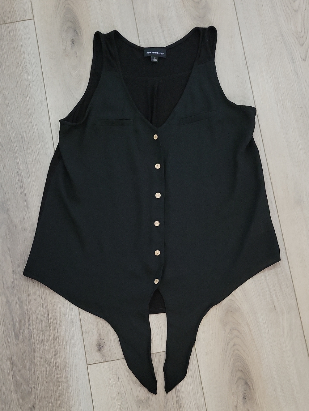 Fortune + Ivy Black Button-Front Asymmetrical Tank Top